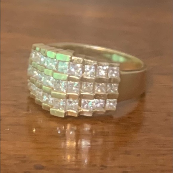 Diamond ring Approx.1 1/2carat 14k gold. VERY  high quality. Sz 6. Cut stones - Picture 3 of 8